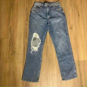 Hollister Ultra High Rise 90s Vintage Straight Sz 11R 30x31